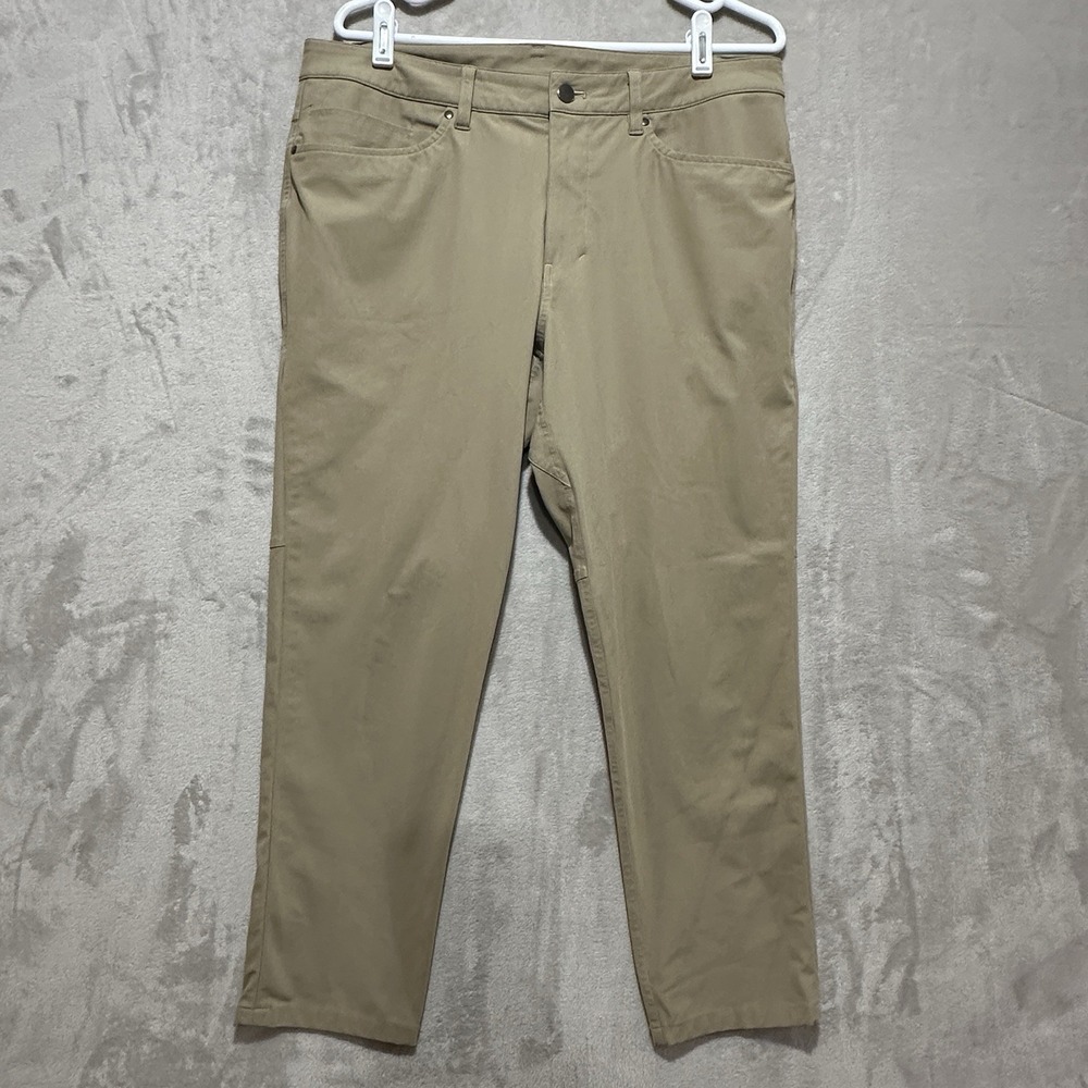 Lululemon ABC Classic Fit Pants Men's 33 Trousers A6 Stretch Pockets Logo